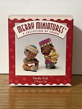 Hallmark Merry Miniatures Penda Kids 2 Piece Set 1996 QSM8011 Islanders Figurine