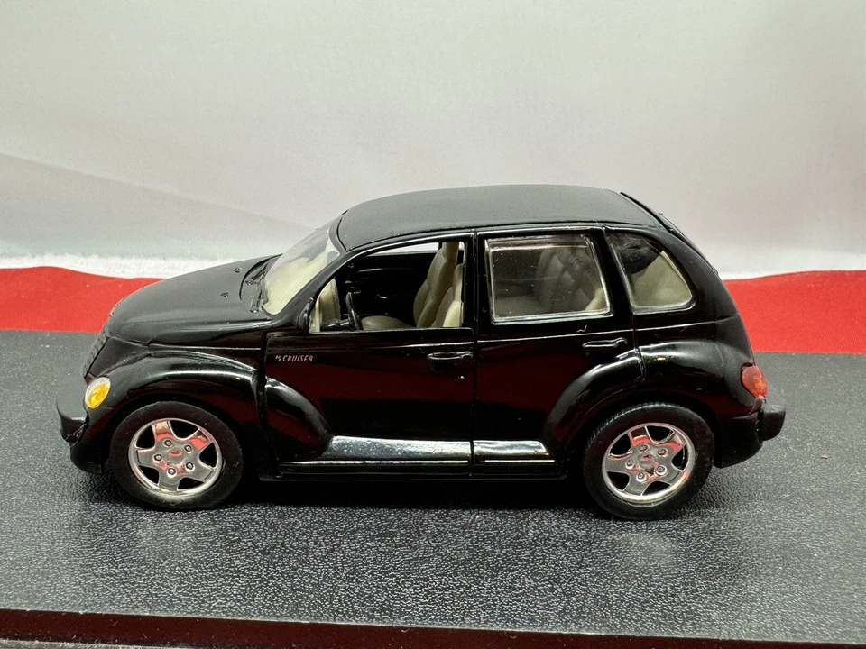 Saico   Chrysler PT Cruiser  1/34 Scale    Pull Back Friction Black - Image 1 of 4