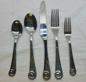 Robert Welch AMMONITE GLOSSY BRIGHT Flatware Silverware YOUR CHOICE CHOOSE - Picture 1 of 7