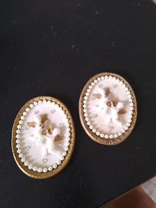 Par de placas/ornamentos de querubín vintage ~ hechos en Hong Kong - Imagen 1 de 9
