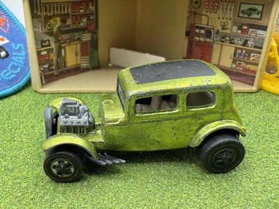 1968 Hot Wheels Redlines anticongelante '32 Ford Vicky' EUA branco int. Verde Redline - Imagem 1 de 4