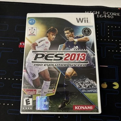 Pro Evolution Soccer 2013 (Nintendo Wii, 2012) Novo na caixa!!! Wii (PES)  - Imagem 1 de 4
