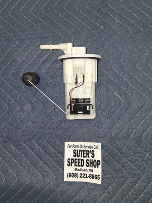 Yamaha FZ09 2014 bomba de combustible OEM Foto 1 de 3