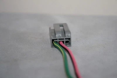 Interruptor de inercia de corte de combustible Ford Lincoln Jaguar E8AB-14489-AA conector coleta Foto 1 de 2