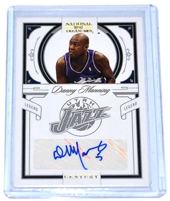 DANNY MANNING 2010 NATIONAL TREASURES CENTURY GOLD FOIL AUTOGRAPH 19/25 RARE - Image 1 of 3