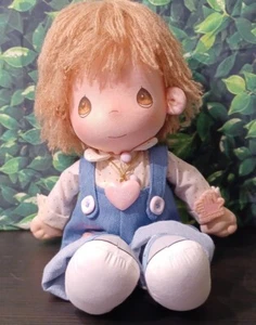 Bambola Precious Moments Flippy Praise the Lord Boy 14" di Applause #4568 usata in ottime condizioni - Foto 1 di 12