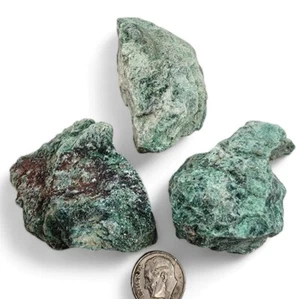 Piezas de Cristal Fucsite Verde Brasil 156 gramos. Lote de 3 piezas - Imagen 1 de 2