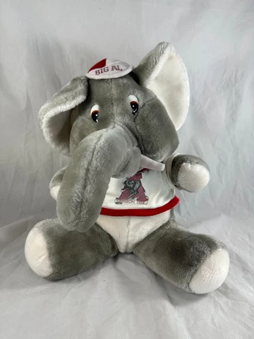 Vintage 1986 Alabama Crimson Tide Elephant “Big AL” UA Plush Cover