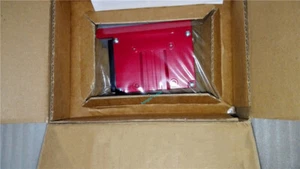 Sistema de posicionamiento de código de barras 50125675 Leuze BPS 304iSM100D nuevo envío rápido - Imagen 1 de 2