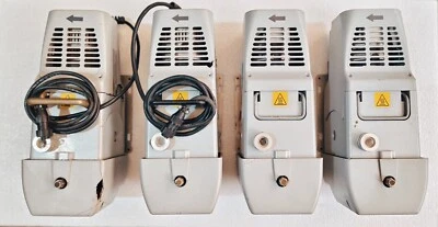 Bomba de vacío de desplazamiento seco Agilent Technologies IDP-3 / Comprobar fotos tiene grietas Foto 1 de 4