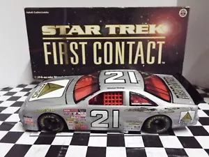 2001 1/24 Action Michael Waltrip #21 Star Trek First Contact 96 Thunderbird L/E - Picture 1 of 5