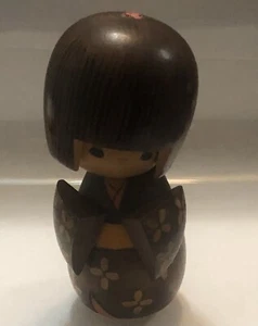 Vintage Japanese Wooden Kokeshi Doll Original Artwork with Flaws - Picture 1 of 6