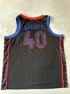 Chris Bassitt-Toronto Blue Jays City Connect Basketball Jersey May 2 Promo Givy - Picture 1 of 3