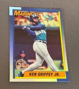 2025 Topps Update Ken Griffey Jr. 1990 Rainbow Foil Insert #U90-47 Mariners SP - Picture 1 of 2