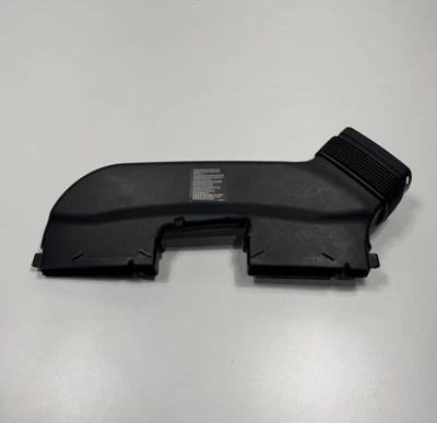 ✅07-13 BMW E90 E92 E93 328i Motor Entrada Delantera Tubo Conducto de Aire Fabricante de Equipo Original Foto 1 de 4