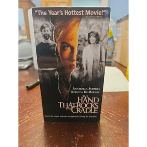 The Hand That Rocks the Cradle (VHS, 1992) - Bild 1 von 3