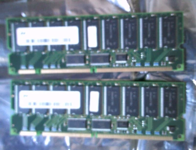 Micron 512MB MT18LSDT3272G-13EB1 2X 256MB PC133 133MHz ECC CL2 168-Pin DIMM MEM - Image 1 of 4
