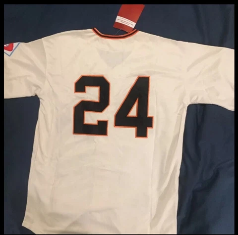 Willie Mays (NY/SF) Giants commemorative 1951 (ROY) throwback jersey, NWT, Lge Cover
