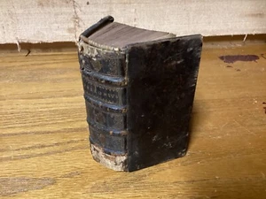 1677 Titi Petronii Arbitri Equitis Romani Satyricon - Johannes Bochius - Picture 1 of 13