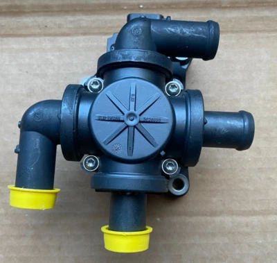 Porsche 9J1 Actuator Solenoid Valve Coolant Circuit Solenoid 9J1963375P - Image 1 of 4