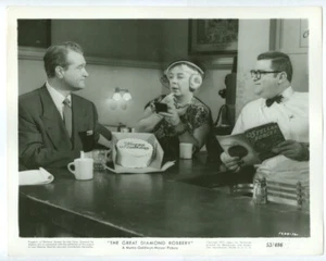 RED SKELTON, CONNIE GILCHRIST movie photo 1954 THE GREAT DIAMOND ROBBERY - Picture 1 of 2