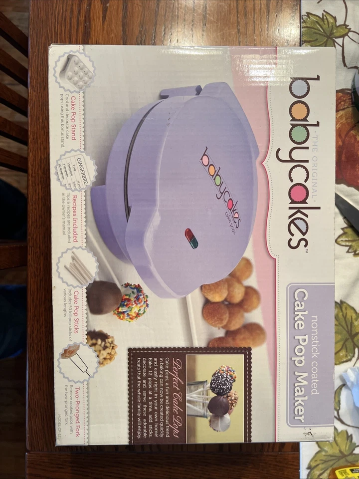 Babycakes Cake Pop Maker. NEW Electric Dessert Machine w/Molds - Image 1 of 4