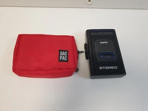 Vintage Sanyo M-GR72 Portable Personal FM AM Radio Cassette Player Tape Walkman - Picture 1 of 3