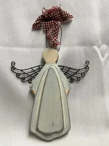 Rustic Angel with Wire Wings- Wall Hanging - Picture 1 of 2