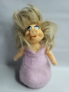De colección 1977-79 MISS PIGGY Gorro MUÑECA MARIONETA MUPPET Fisher Price  - Imagen 1 de 3