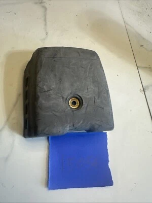 Redmax LRTZ 2500 Filter Cover  OEM Original 481082200 - Image 1 of 4