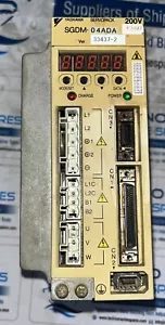 Yaskawa Servopack SGDM-04ADA-Y360 200 V Driver a corrente alternata usato - Foto 1 di 11