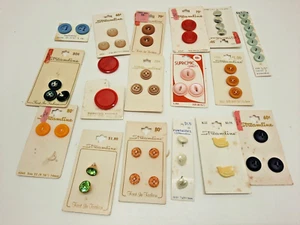 Streamline Co. & Supreme Buttons 17 pkg New Made in Italy - Picture 1 of 8