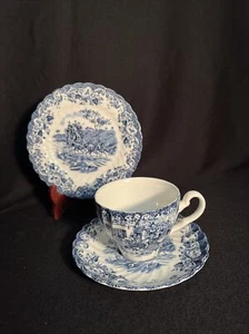 Johnson Bros. Coaching Scenes Blue “Hunting Country” Cup Saucer & Dessert Plate - Picture 1 of 7