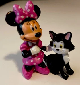 Vintage Disney Minnie Mouse W/Cat Figaro Miniature Figures - Picture 1 of 13