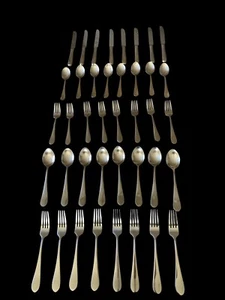 Wallace Continental Classic Stainless Flatware Glossy 18/10 40 Pc Service For 8 - Imagen 1 de 15