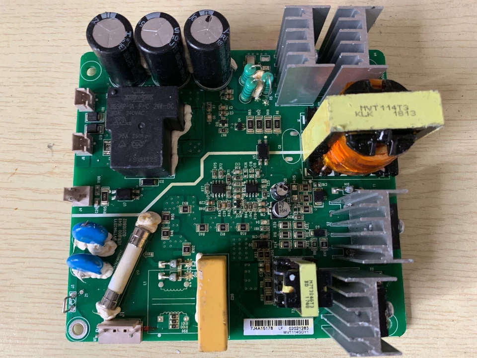 1pc used MD500 series power board MVT114GDY1 - Image 1 of 1