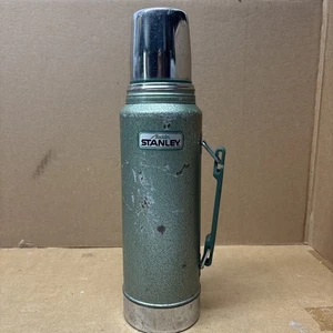 Vintage Green Aladdin Stanley Thermos A-944dh Made In USA Good Condition Quart - Picture 1 of 7