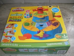 NEW PLAY-DOH SESAME STREET COLOR MIXER ELMO TALKS 2010 - Picture 1 of 3
