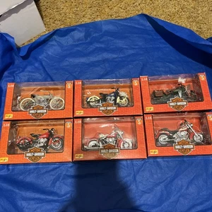 Maisto Serie 5 Komplettsatz Oldtimer Harley Davidson 1:18 Modelle von 1998 - Bild 1 von 24