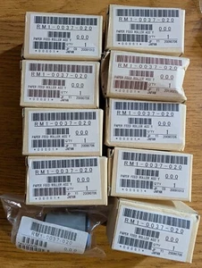 Rodillo de alimentación de papel 10- RM1-0037-020 genuino HP LaserJet 4250 4350 4700 4730 NUEVO - Imagen 1 de 1