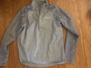 Vineyard Vines Boys Large Performance Top - Picture 1 of 2