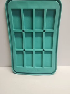 Pampered Chef SNACK BAR MAKER Silicone #10000 - Granola Protein Snacks Breakfast - Picture 1 of 5