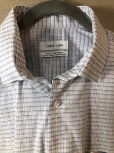 Nuova camicia elegante Calvin Klein uomo Tech Active elasticizzata, L (16-16,5-32/33) a quadri - Foto 1 di 7