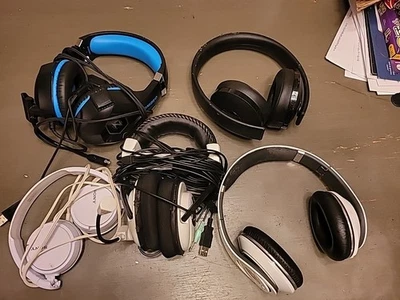 Lot Of 5 Headphones/headset Untested - Image 1 of 4