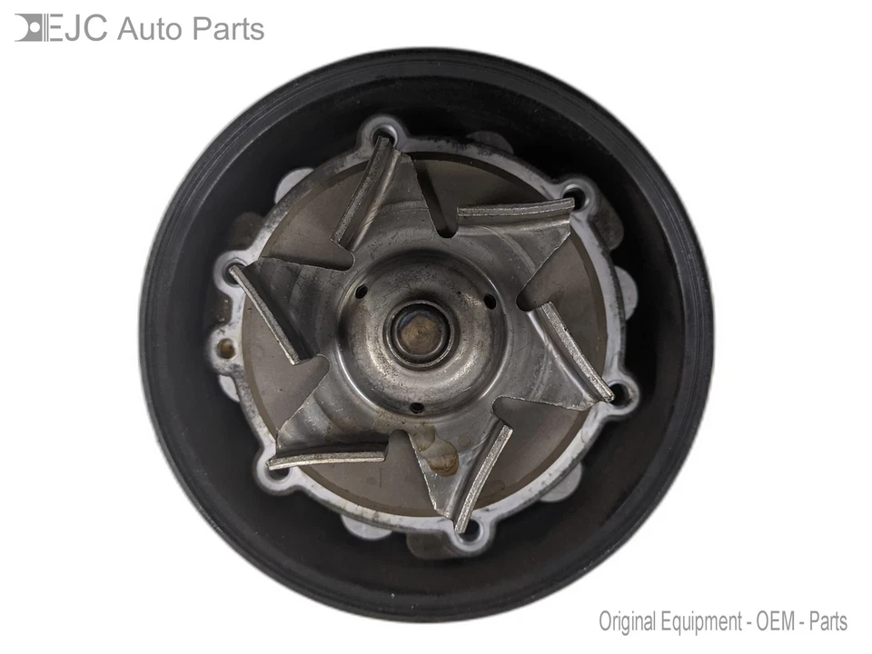 Water Coolant Pump For 14-19 GMC Sierra 1500 Denali 6.2 12623753 - Image 1 of 4