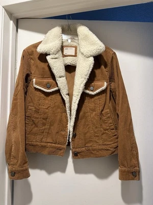 Chaqueta de pana camel con forro de sherpa crema talla UK8 ASOS Foto 1 de 4
