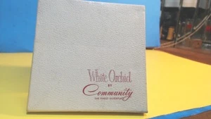 De colección--Orquídea Blanca por Comunidad - Cucharas Plateadas en Caja - Juego de 4 Folletos - Imagen 1 de 7