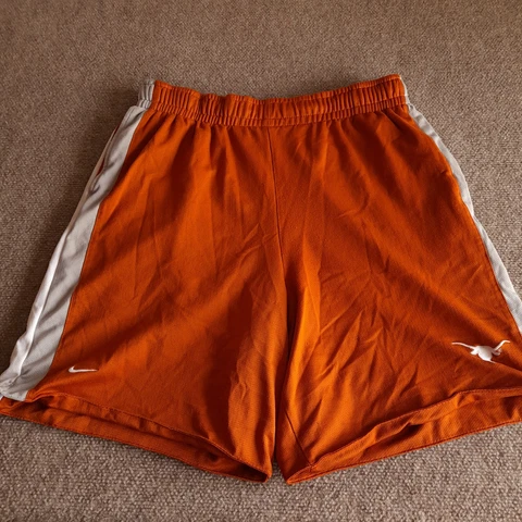 Texas Longhorns Team Shorts Adult L Nike DriFit NCAA Basketball Cover
