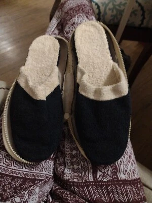 Chinelos de viagem BRUNO MAGLI TERRYCLOTH Mules COM ESTOJO AZUL E CREME TAMANHO 41 - Imagem 1 de 4