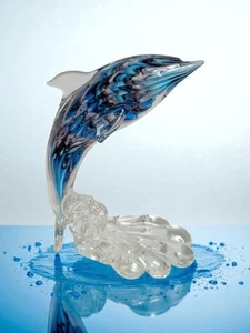 Handgefertigte Kunst Glas Figur blauer Wirbel Delfin auf Welle von Dynasty Gallery 8 Zoll - Bild 1 von 15